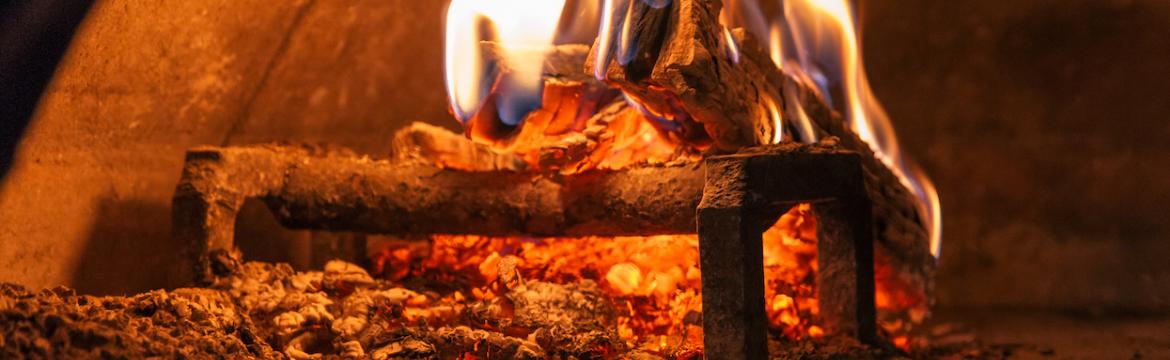 Pár užitečných rad, jak obsluhovat pec na dřevo: Pronikněte do základů kulinářství