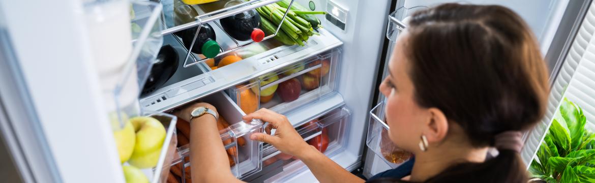 Pár dobrých rad, jak si přehledně a prakticky uspořádat věci v ledničce