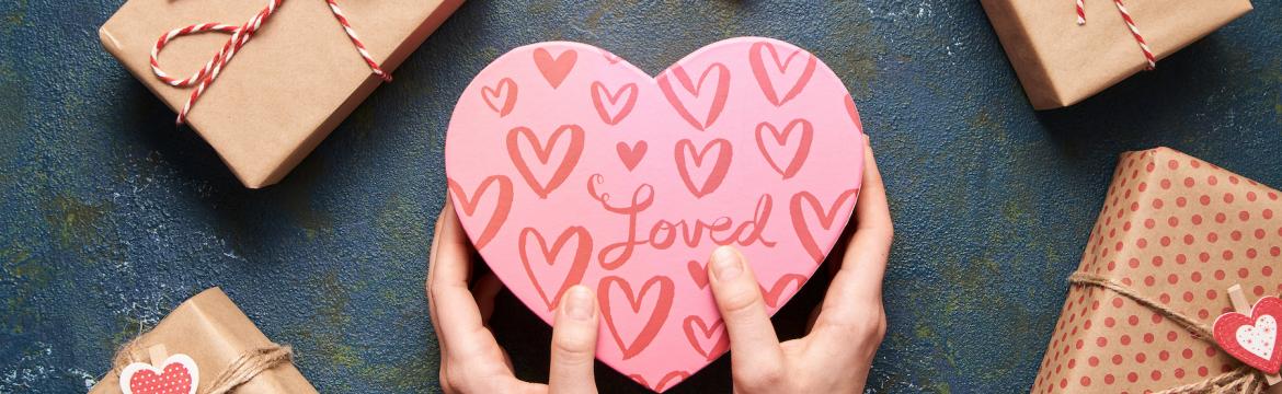 Tipy na valentýnské dárky: Čím na Valentýna potěšit své milované