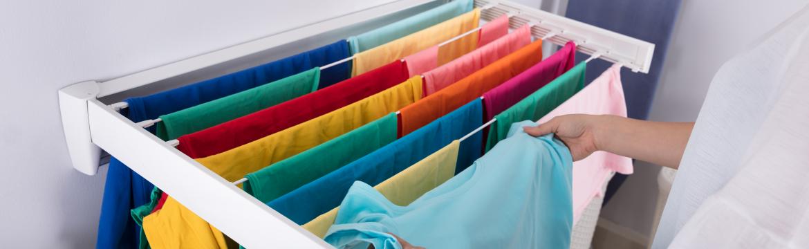 Jak pohodlně sušit prádlo v bytě i při nedostatku prostoru? Máme 5 praktických rad