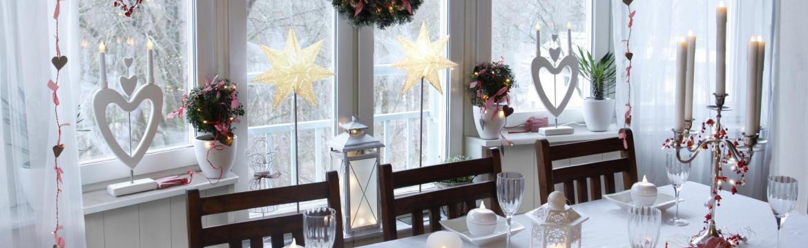 Užijte si atmosféru Vánoc u prostřeného stolu
