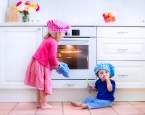 Jak kuchyň chytře a efektivně uzpůsobit dětem?